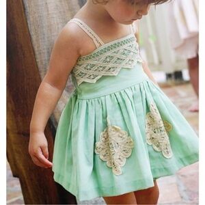 Well Dressed Wolf Holiday Mint Lace Daydream Matching Set Green Lace Girls 2T
